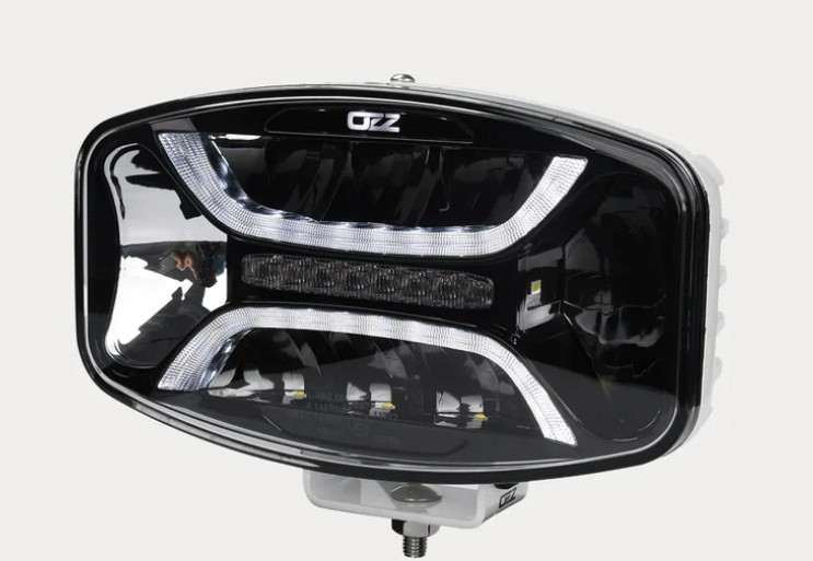 Ozz series X01 P White Oval LED driving light with strobe